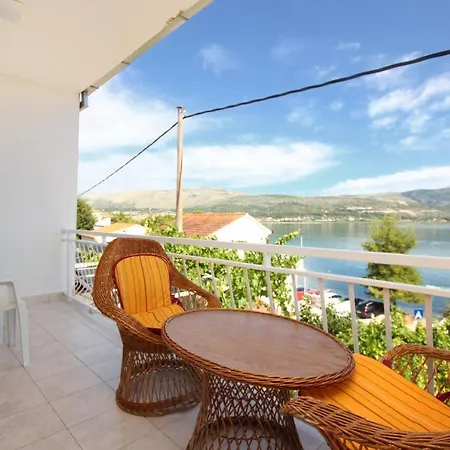 Apartments By The Sea Mastrinka, Ciovo - 10261 Apartment Trogir